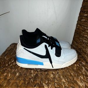 Nike Air Jordan Legacy 312 Low GS’ Shoes Youth size 8